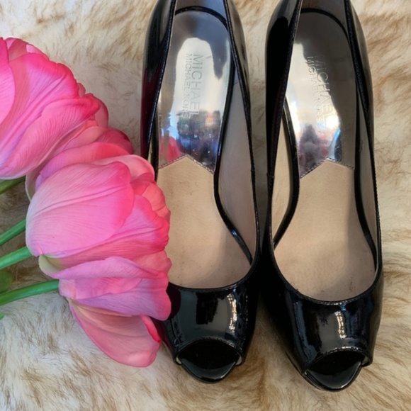 Michael Kors Peep-Toe Patten Leather Pumps - Picture 4 of 4